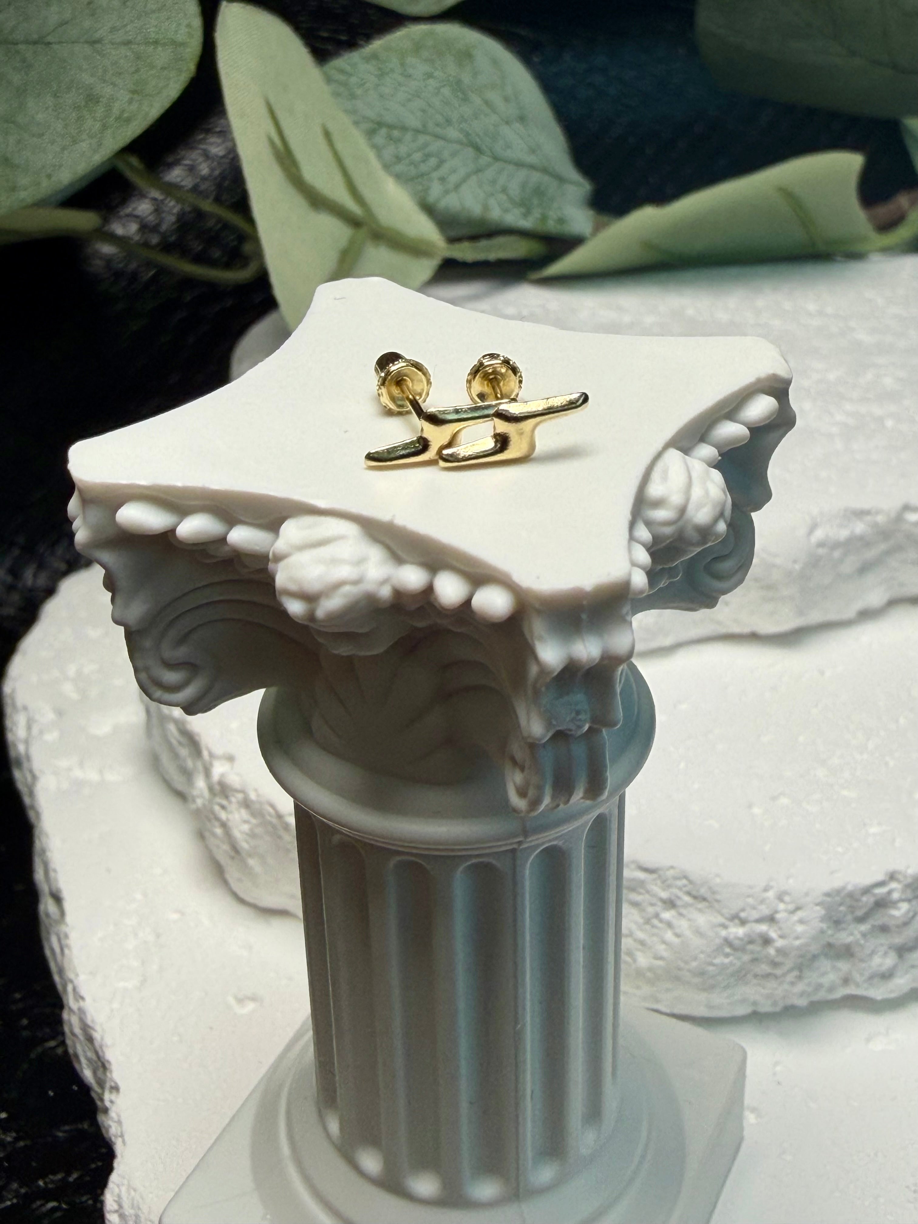 14k Gold Lightning Bolt Stud Earrings | Solid Gold Lightning Studs | Screw Back Bolt Earrings